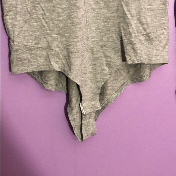 NWOT Gray Plunging Crisscross Neckline Bodysuit - Picture 4 of 5